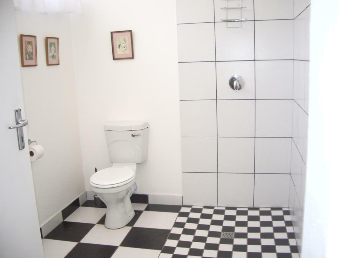 Dee'S Bnb Pretoria Bagian luar foto